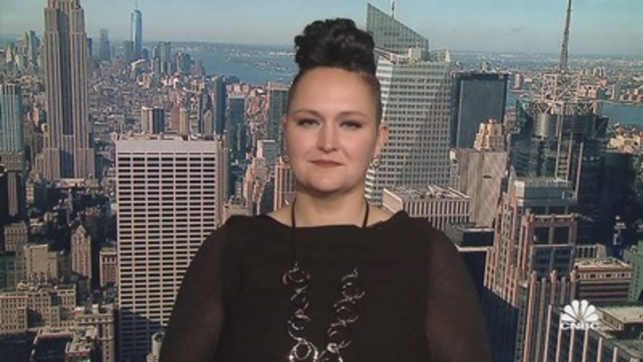 “the-bear-wakes-up:-how-mandy-long-is-turning-bigbear.ai-into-a-powerhouse”